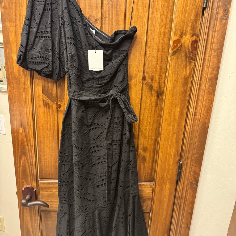 NWT Gibson Latimer Black One-Shoulder Dress